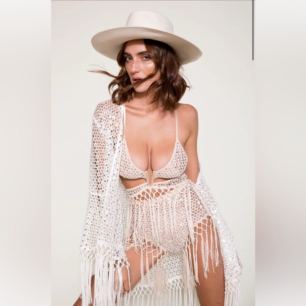 EastnWest bra+bottom matching set